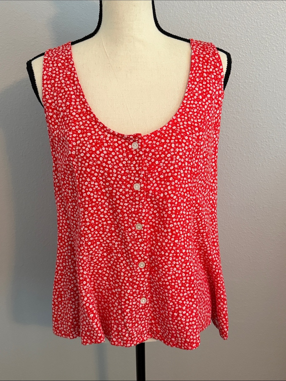 Old Navy Red Floral Button-Front Camisole